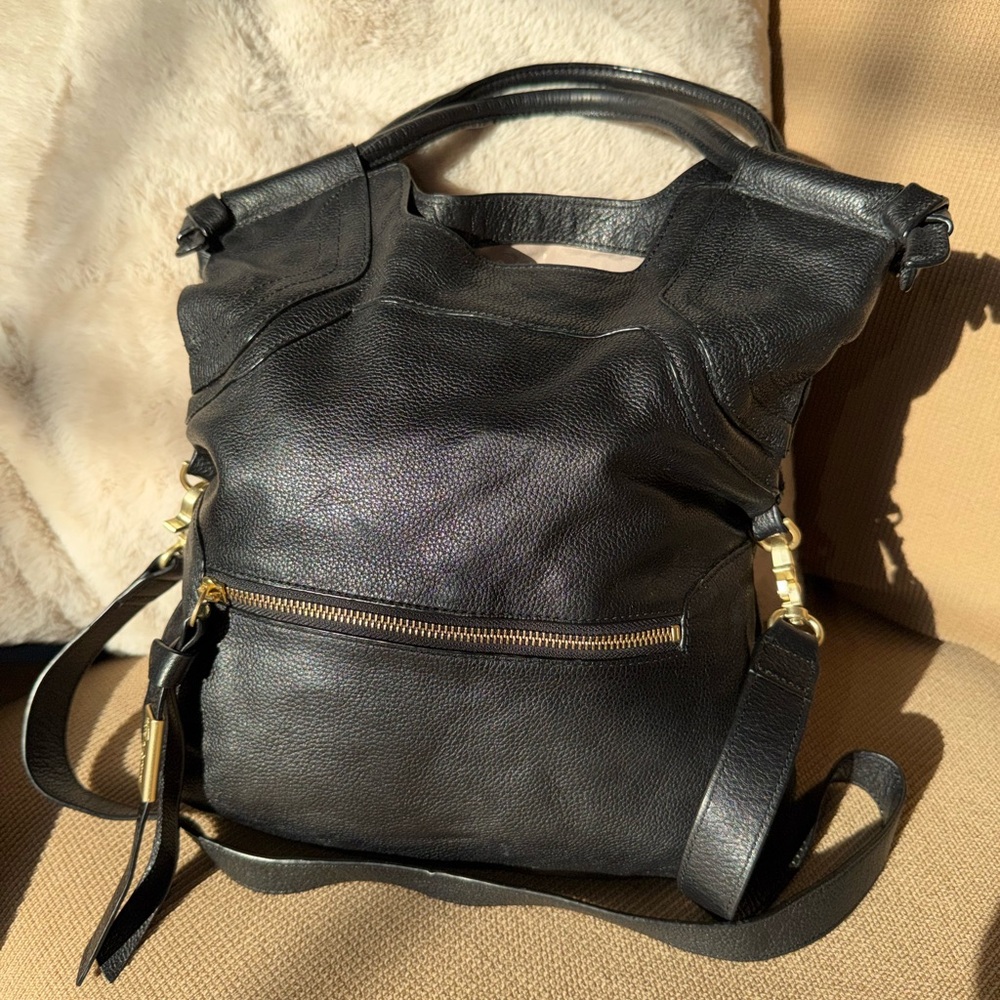 Foley & Corinna Elegant Black Leather Women's Bag